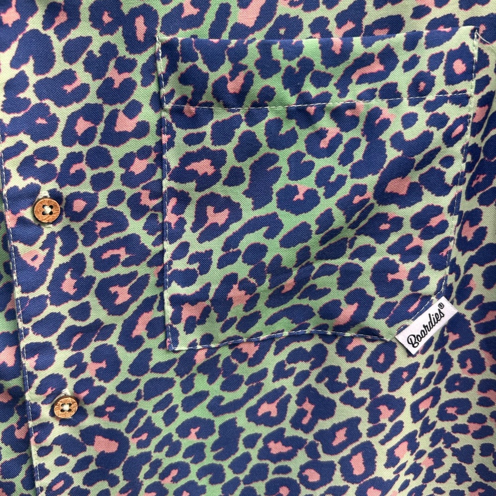 BOARDIES Apparel Lime Leopard S Short Sleeve Turquoise Pink Button Up Shirt G3 - Picture 5 of 7